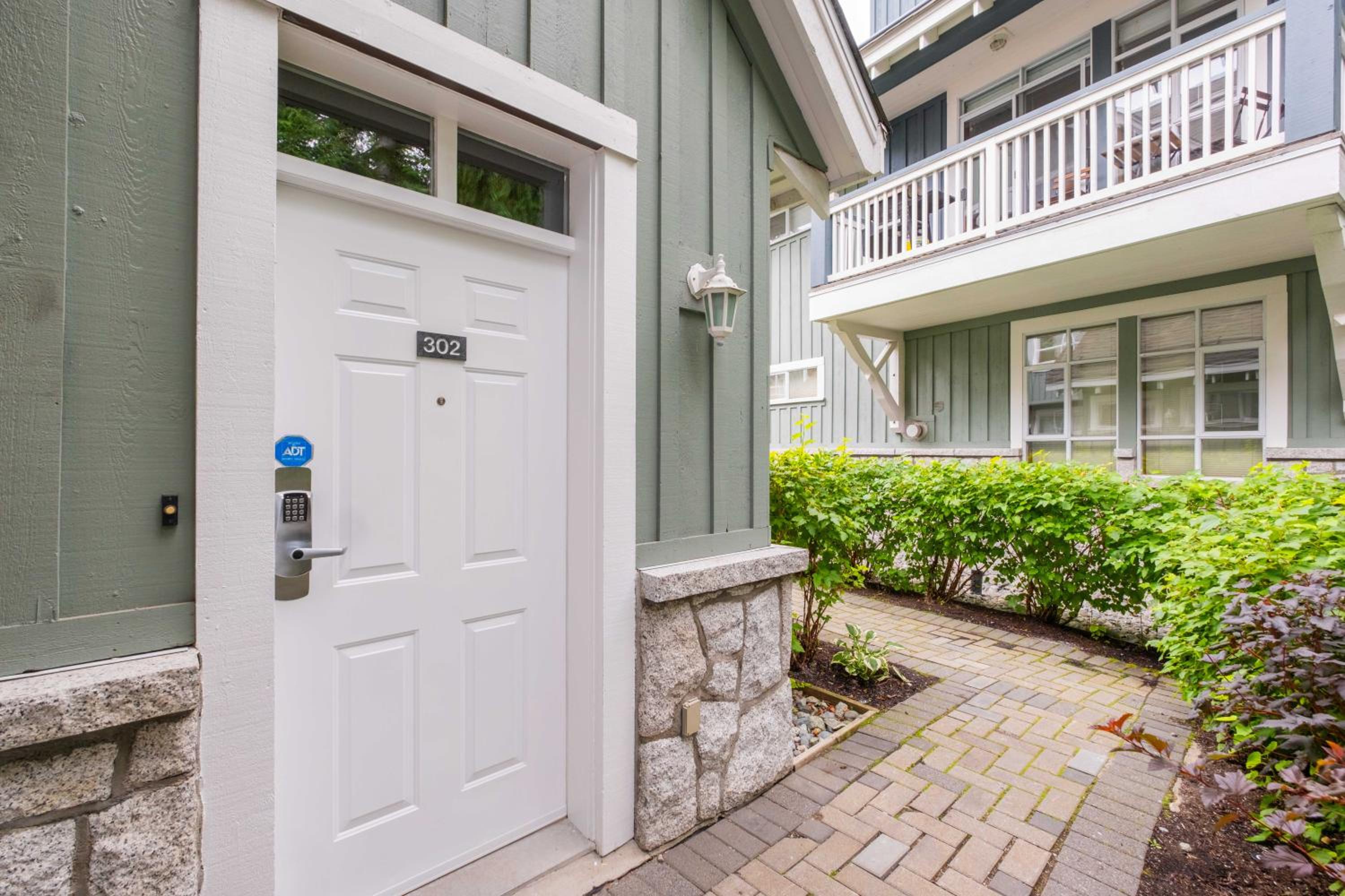 Granite Court by Outpost Whistler - Image 2