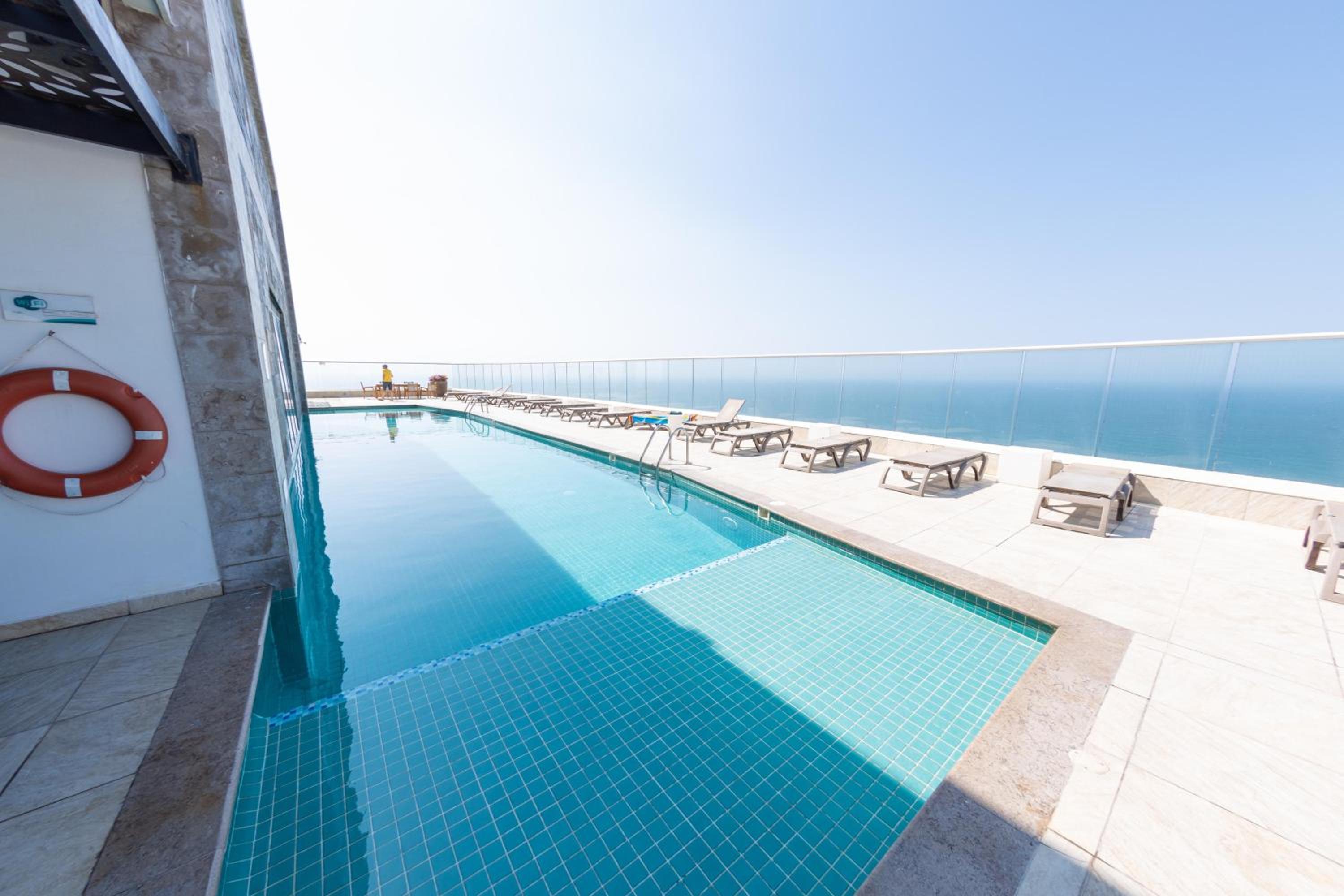Edificio Palmetto Beach Apto 1702