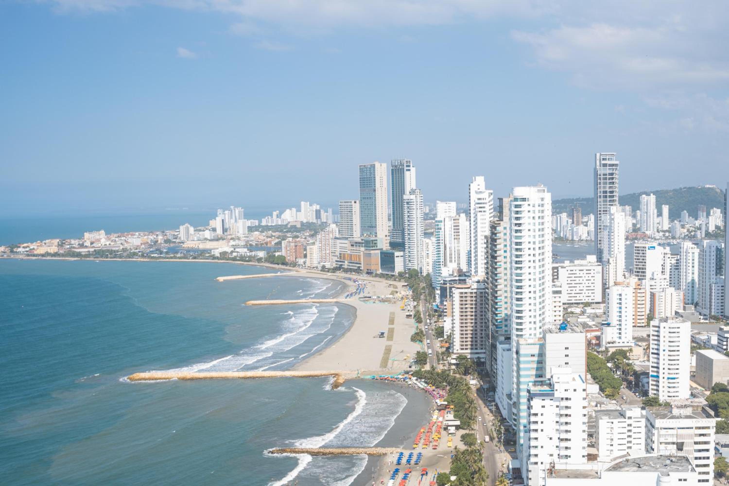 Edificio Palmetto Beach Apto 1702