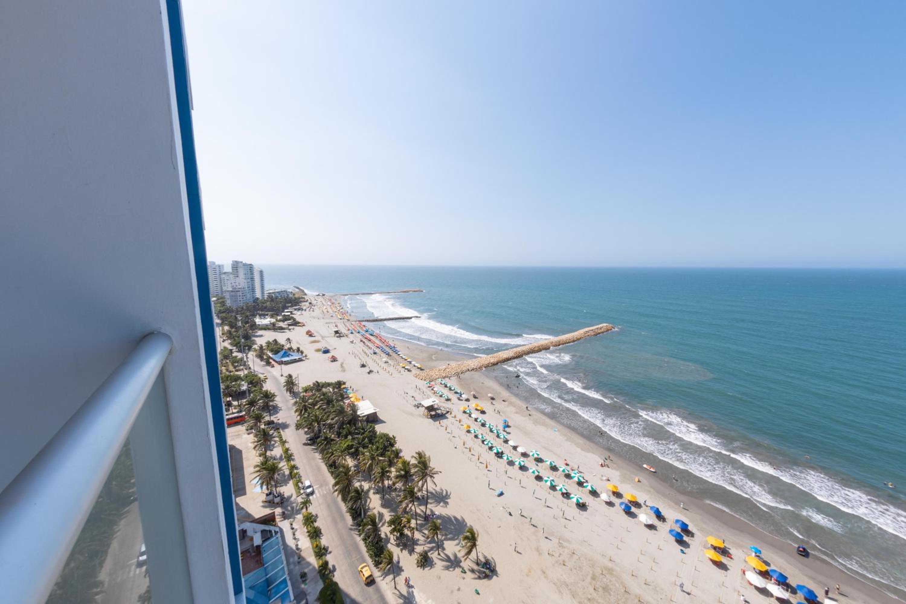 Edificio Palmetto Beach Apto 1702
