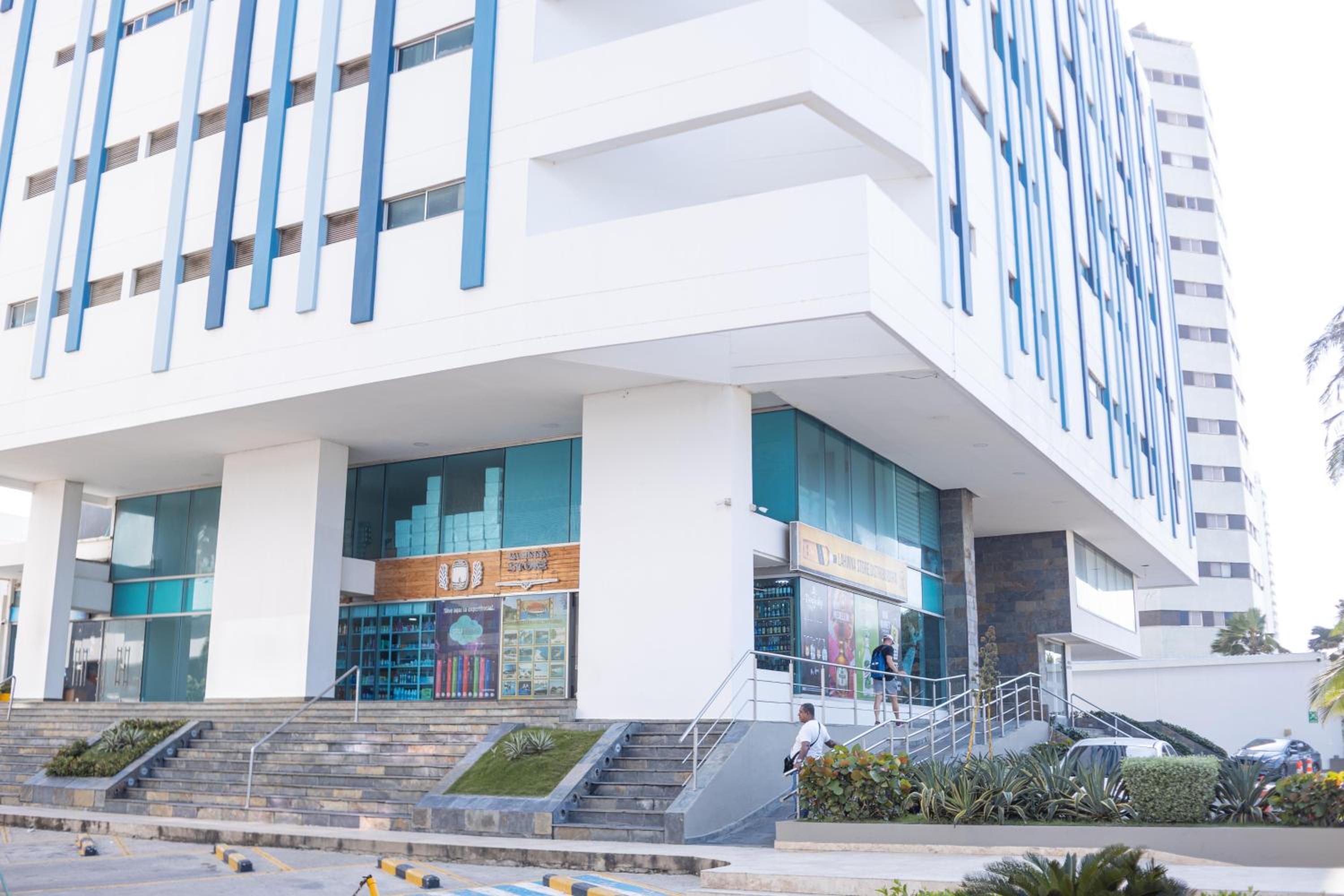 Edificio Palmetto Beach Apto 1702