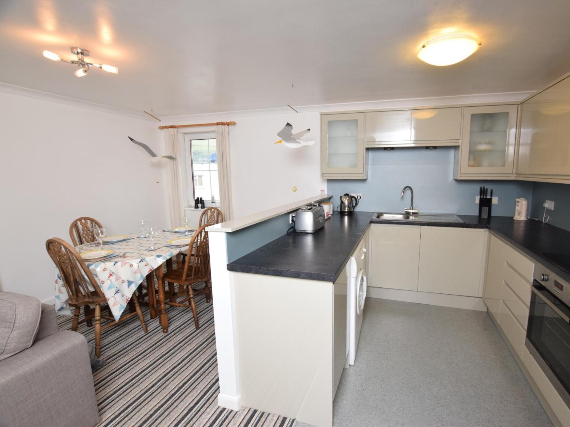 2 Bed in Woolacombe oc-bkers view 3