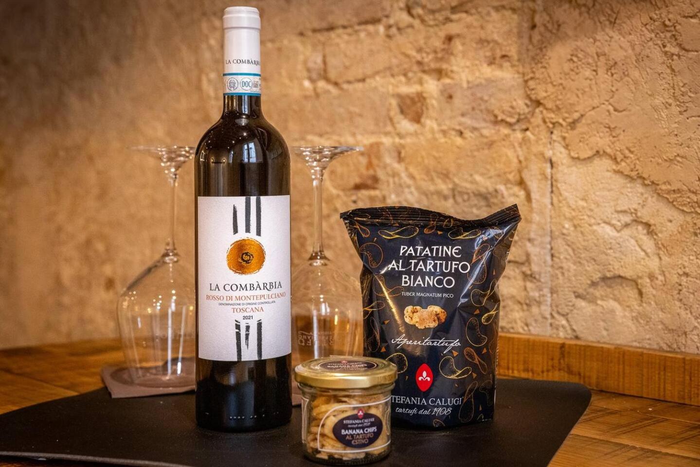 Truffle House Tuscany Tuber Melanosporum Vitt photo 5