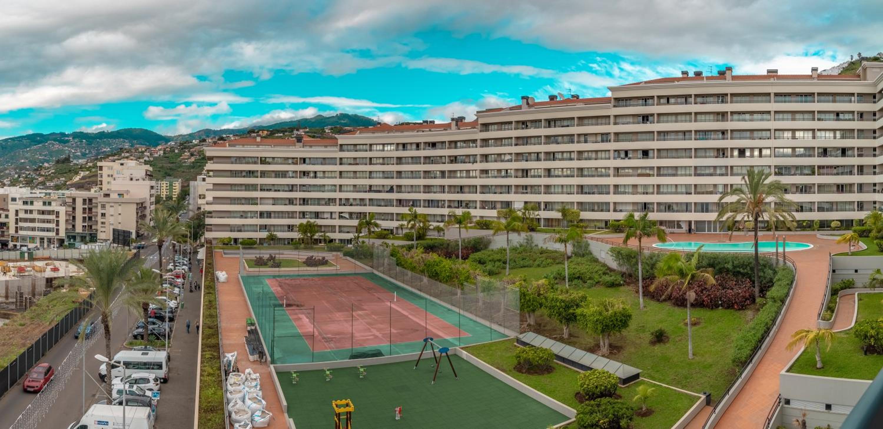 Monumental Palace