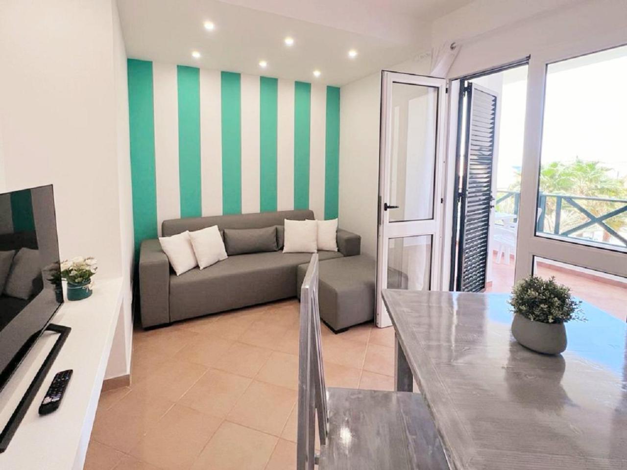 Branco Sea Holiday Apartments