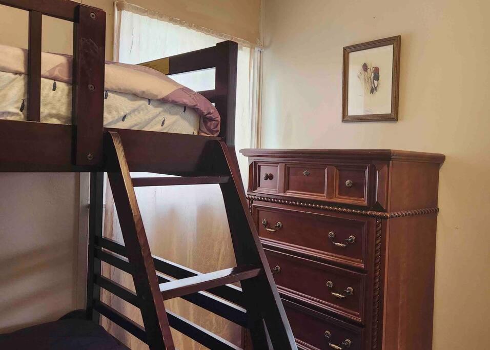 Skylight Waterfront home w/ amazing view/dock/boat