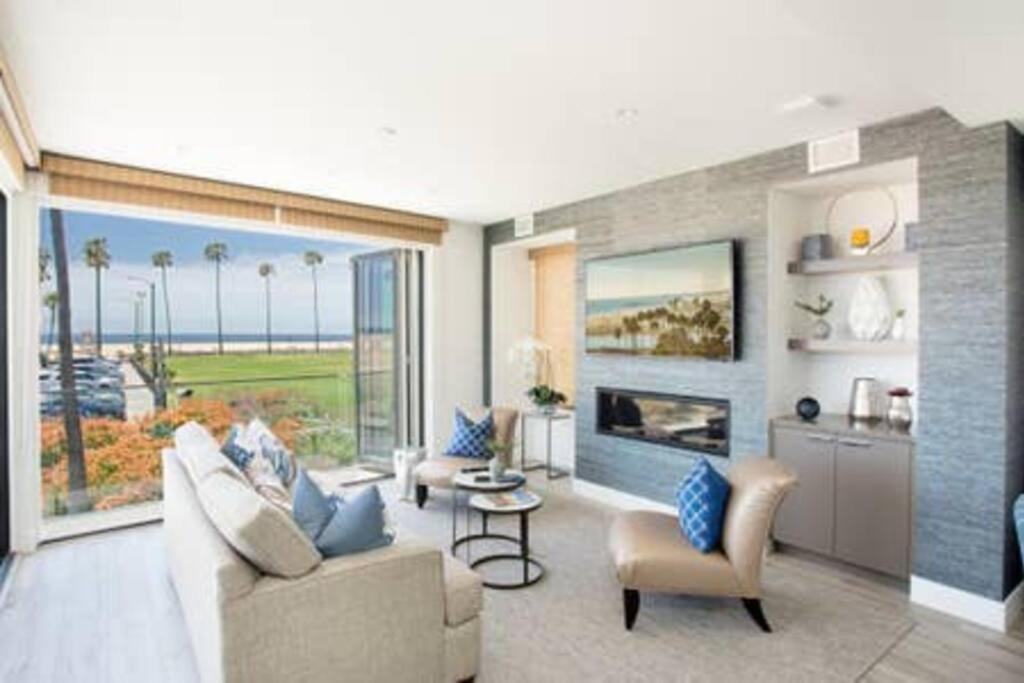 Luxury Oceanfront-Steps to Beach-Beautiful Sunset view 5