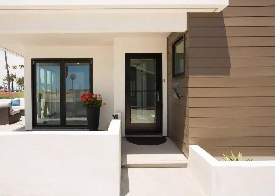 Luxury Oceanfront-Steps to Beach-Beautiful Sunset view 2