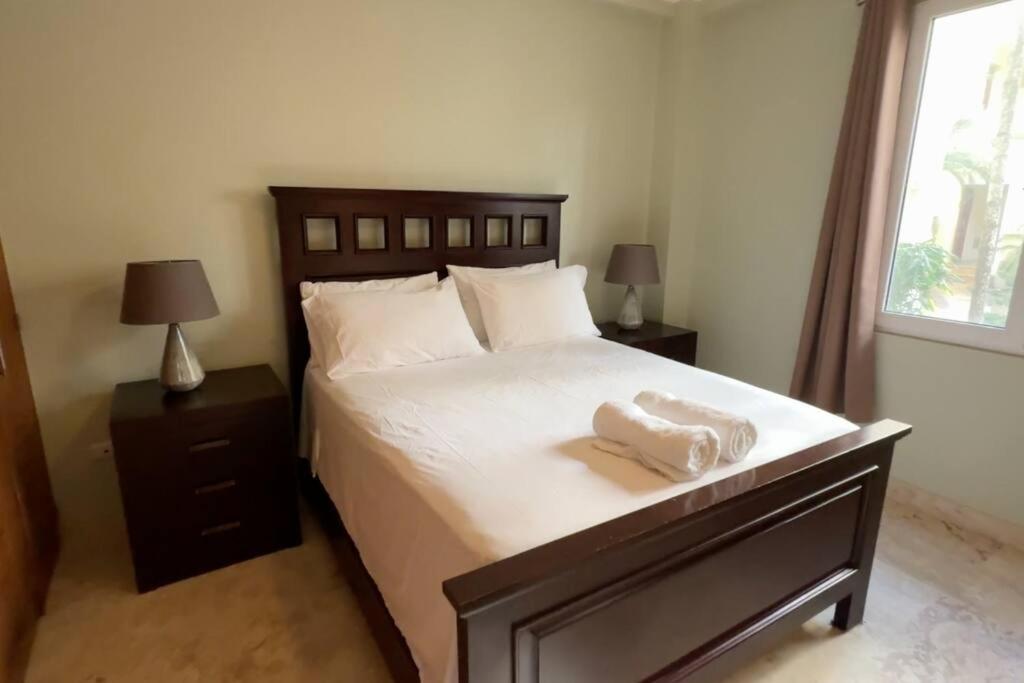 Oceanfront Hispaniola Apartment