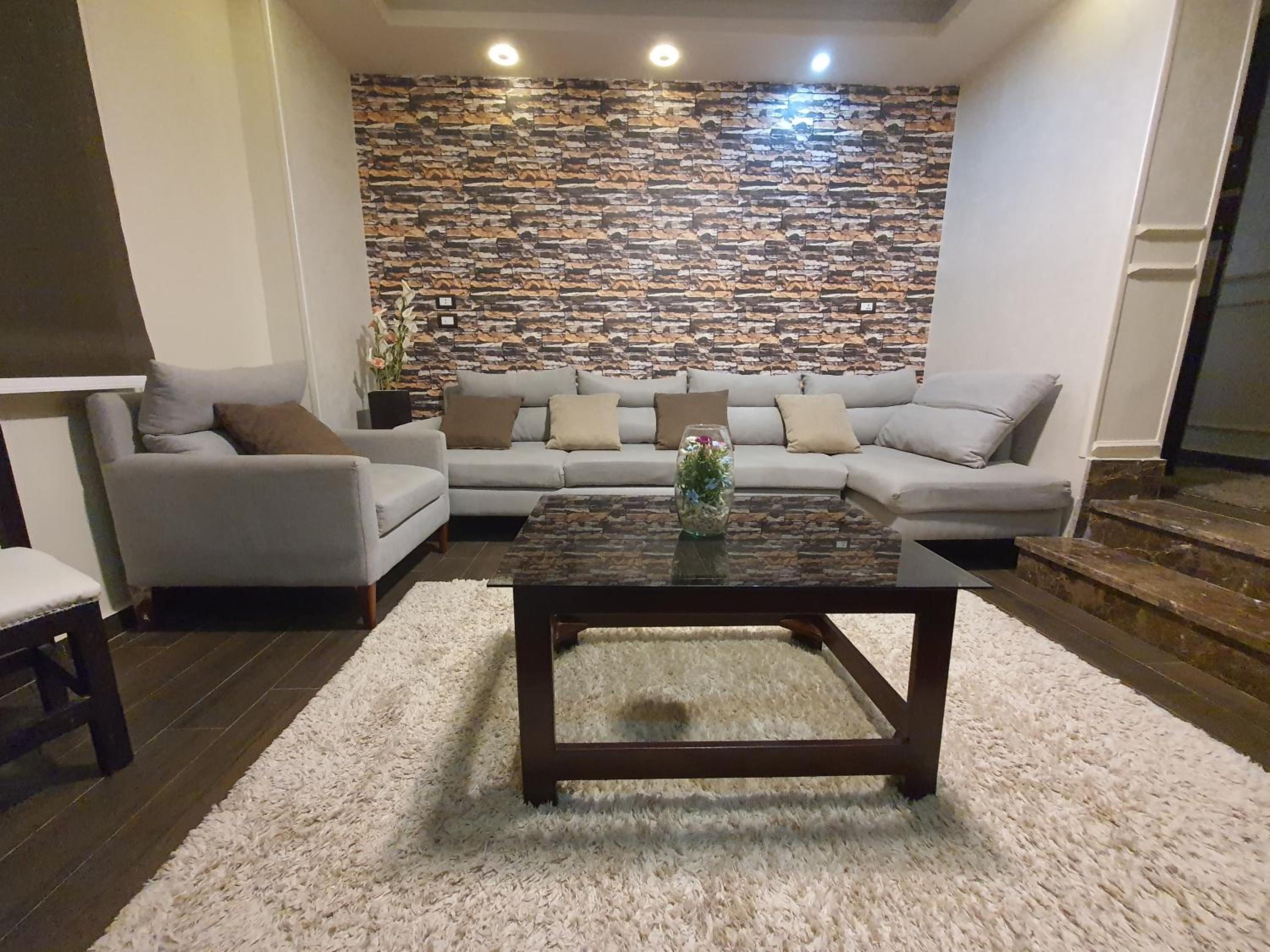 YOUVALA Serviced Apartment 2nd District