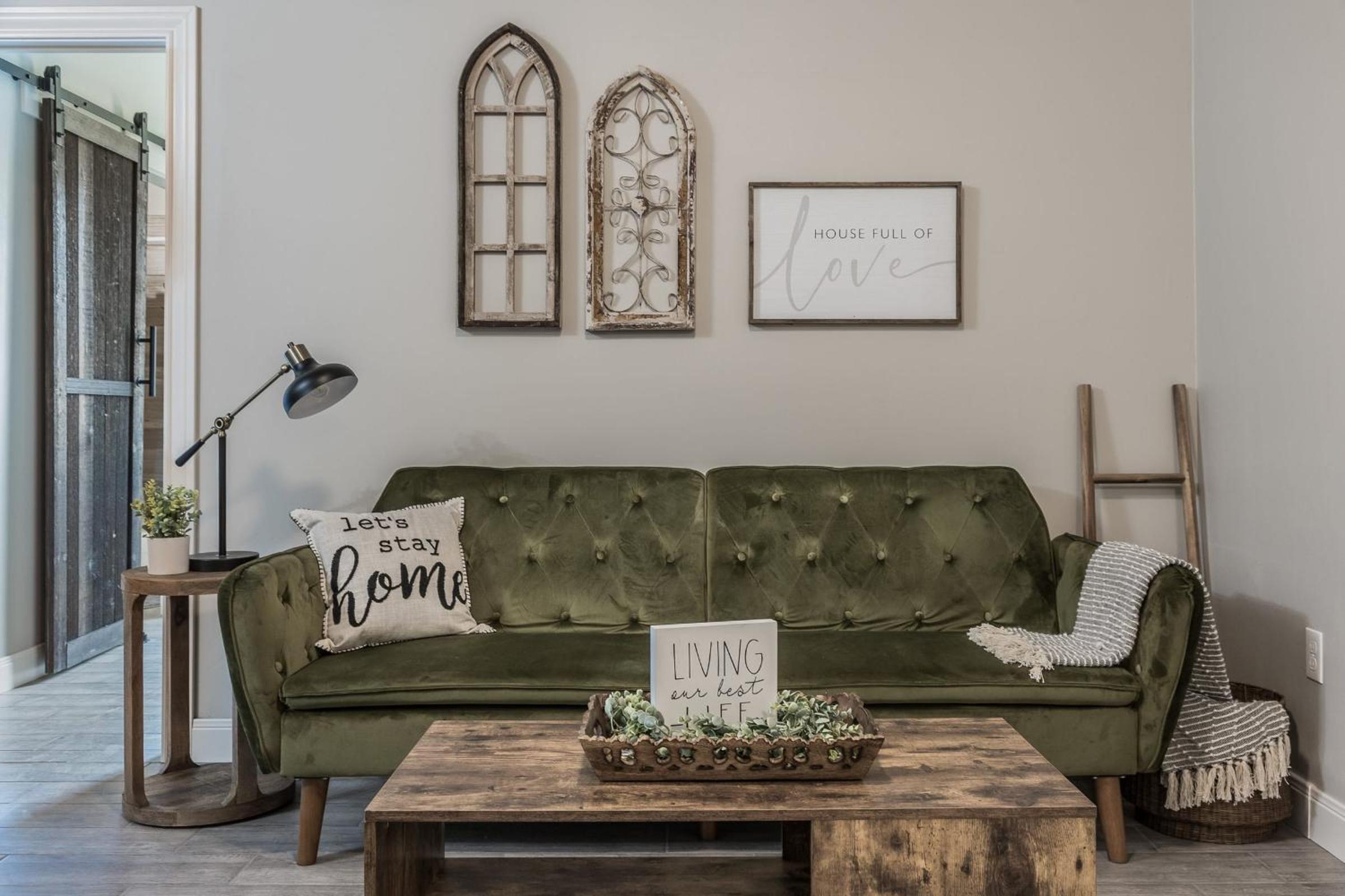 Hotel Madison Square - Image 1