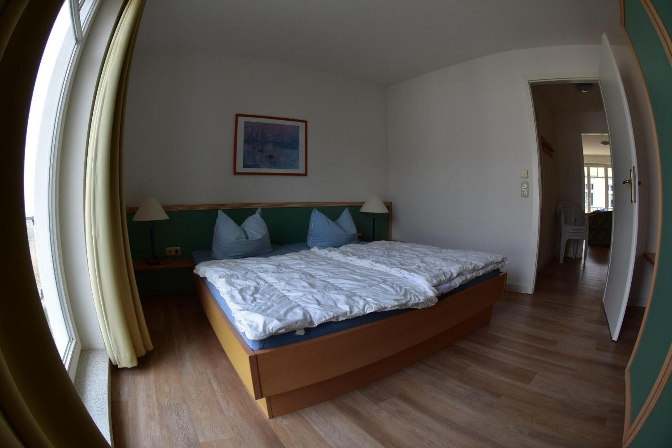 Appartementhaus mit Balkon 300 m bis zum Strand VG