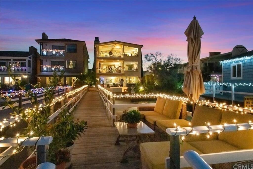 Luxury on the Water-Spectacular Views view 3