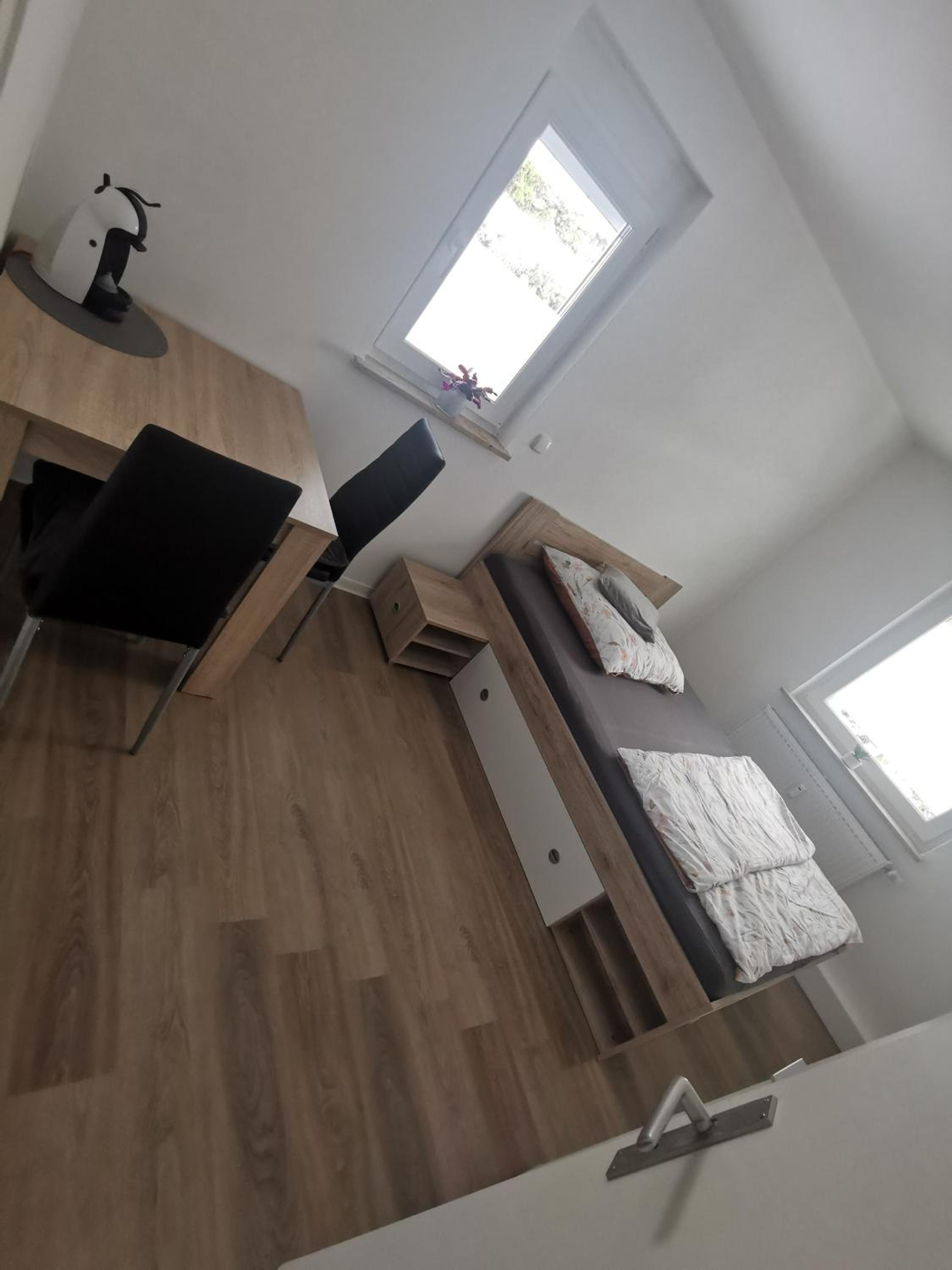Privates Zimmer in ruhiger Lage Heidenheim-Steinheim am Albuch - Property Image 3