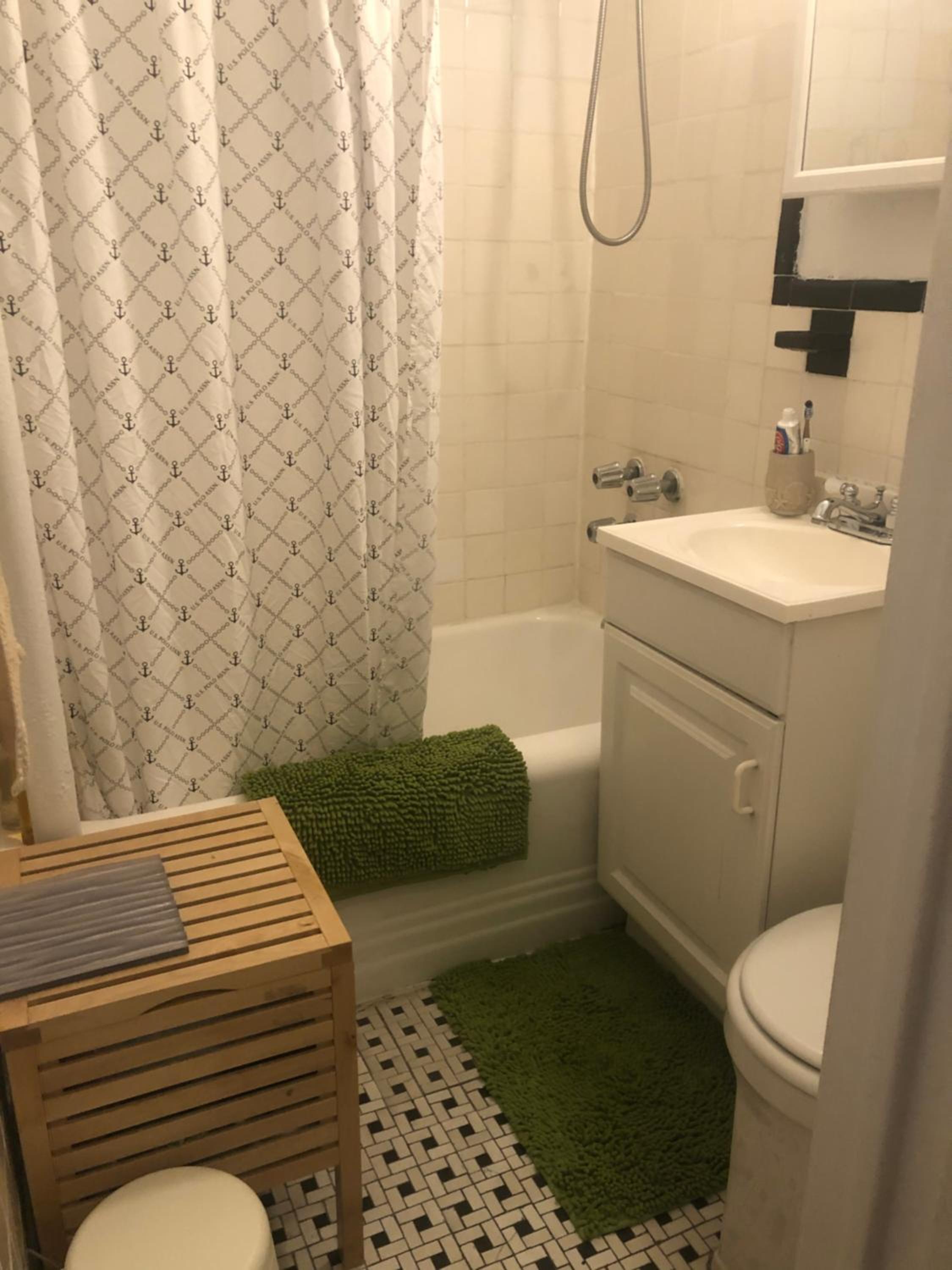 Cozy place in midtown NYC