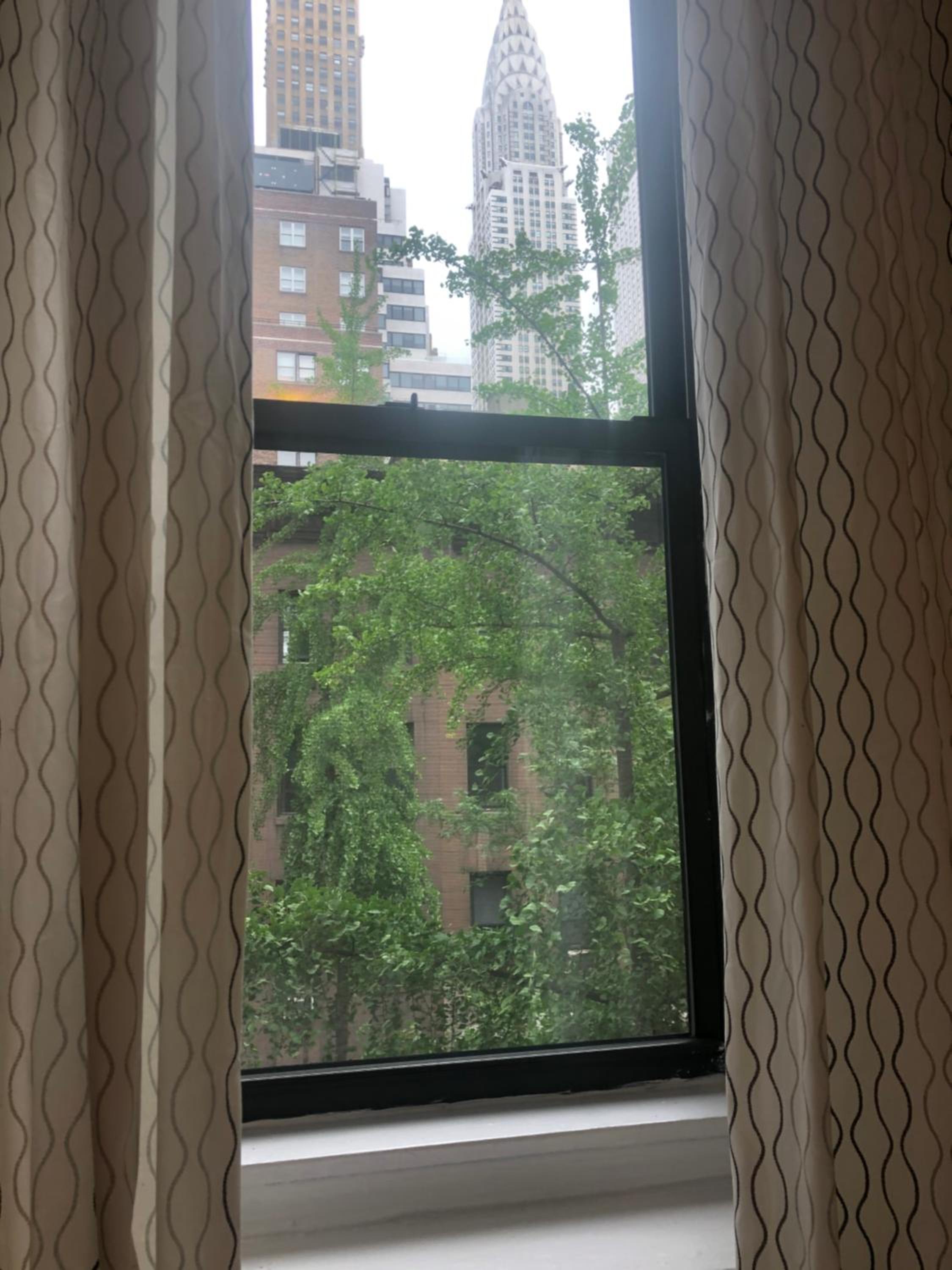 Cozy place in midtown NYC