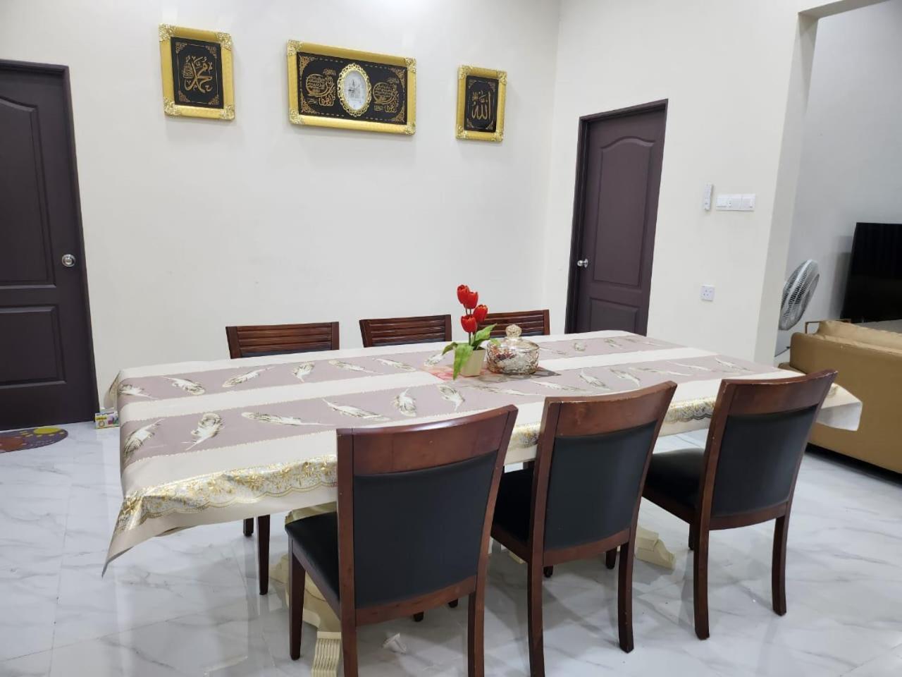 Restu Villa Homestay