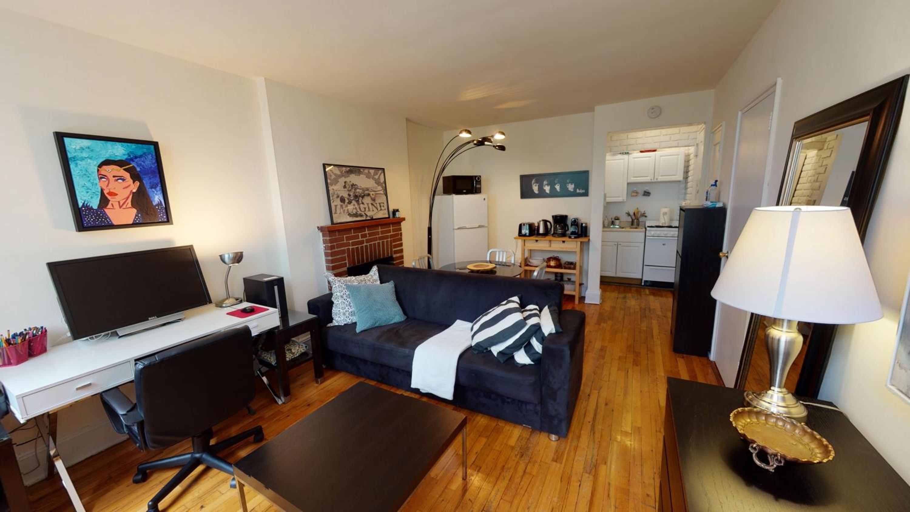 Cozy place in midtown NYC