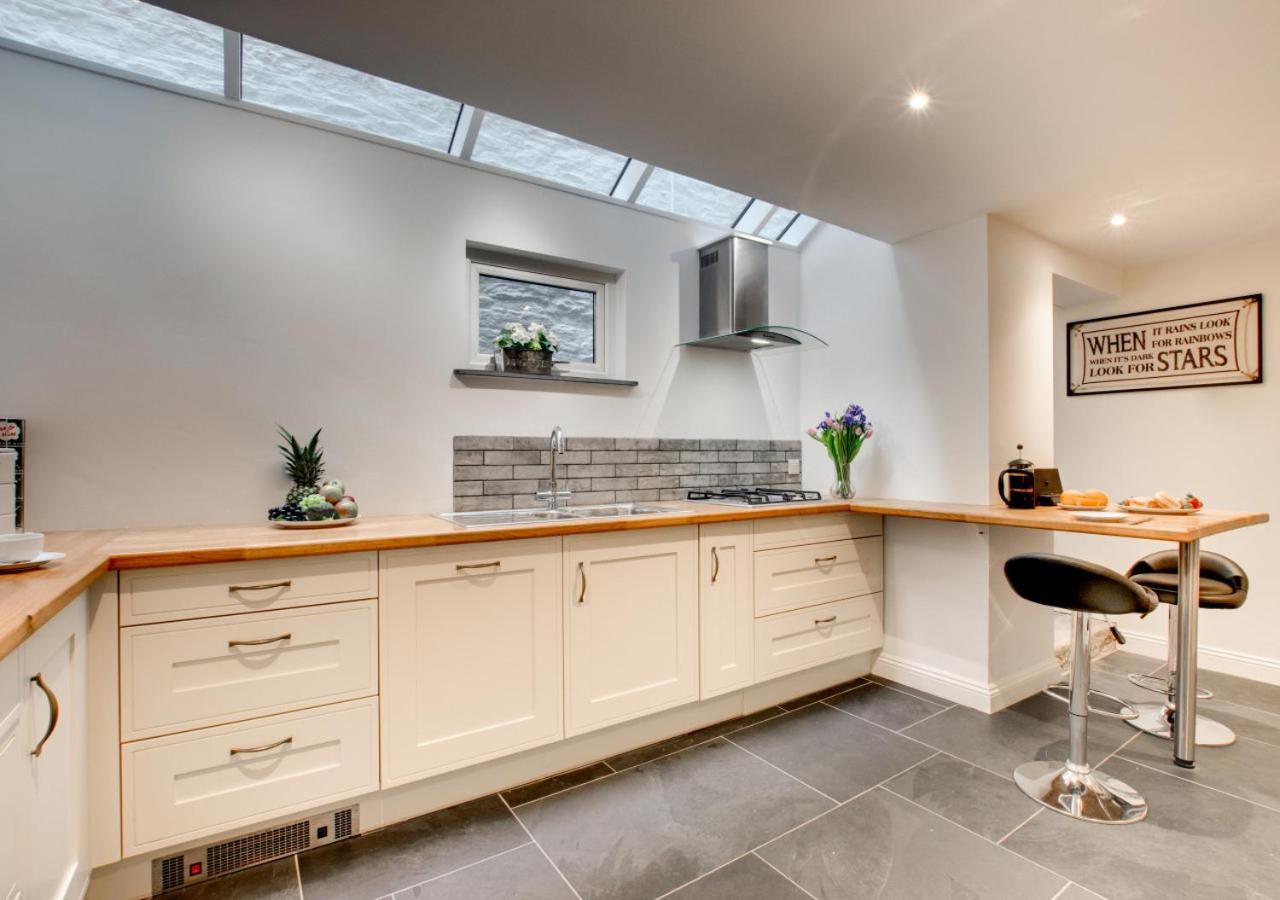 3 Bed in Fowey oc-p00803