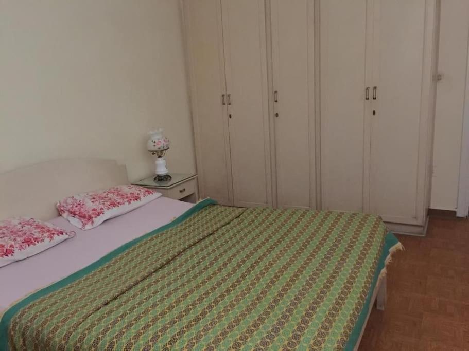 Cozy Apartment near the airport