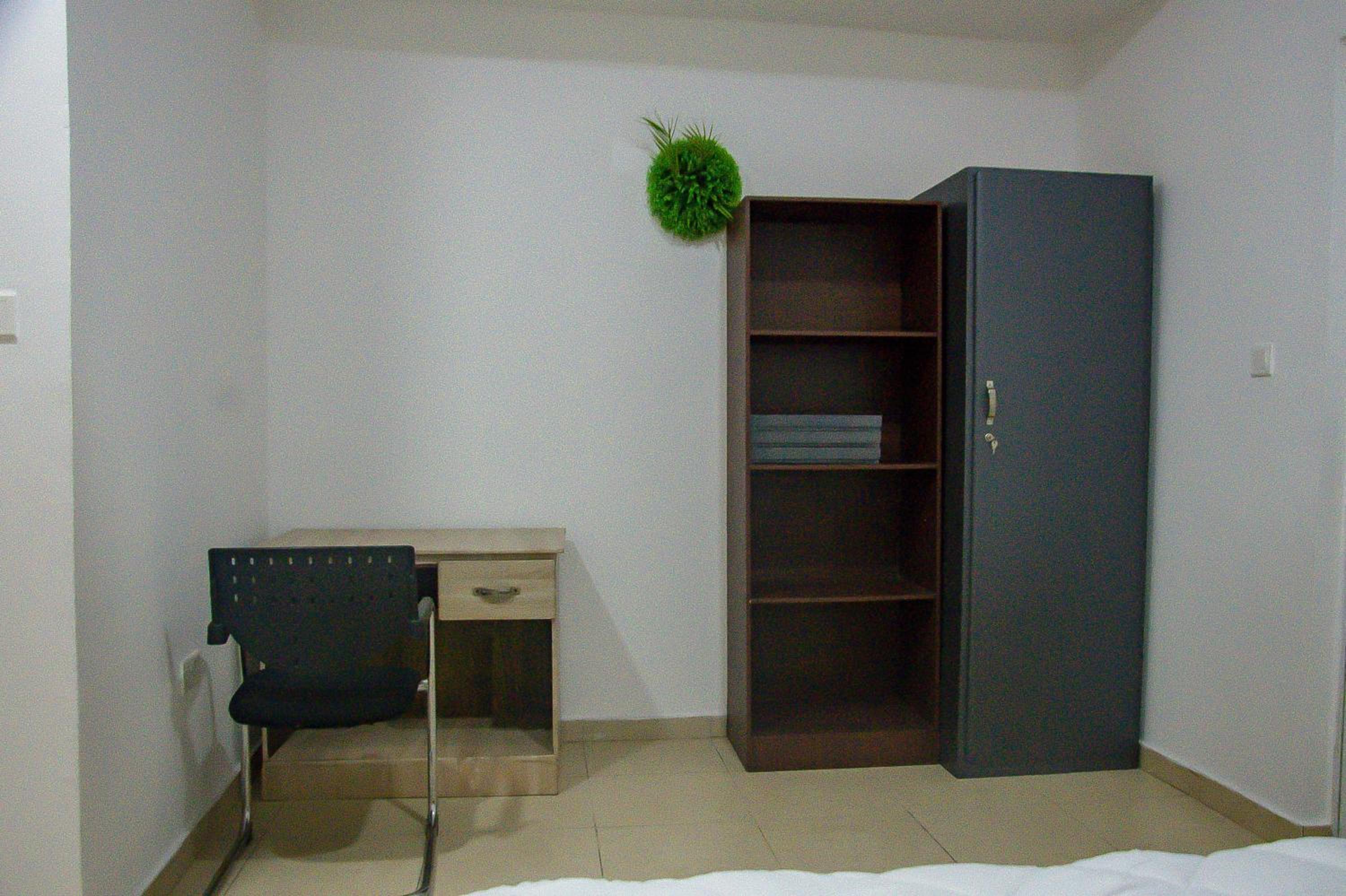 Naj’s Crib view 3