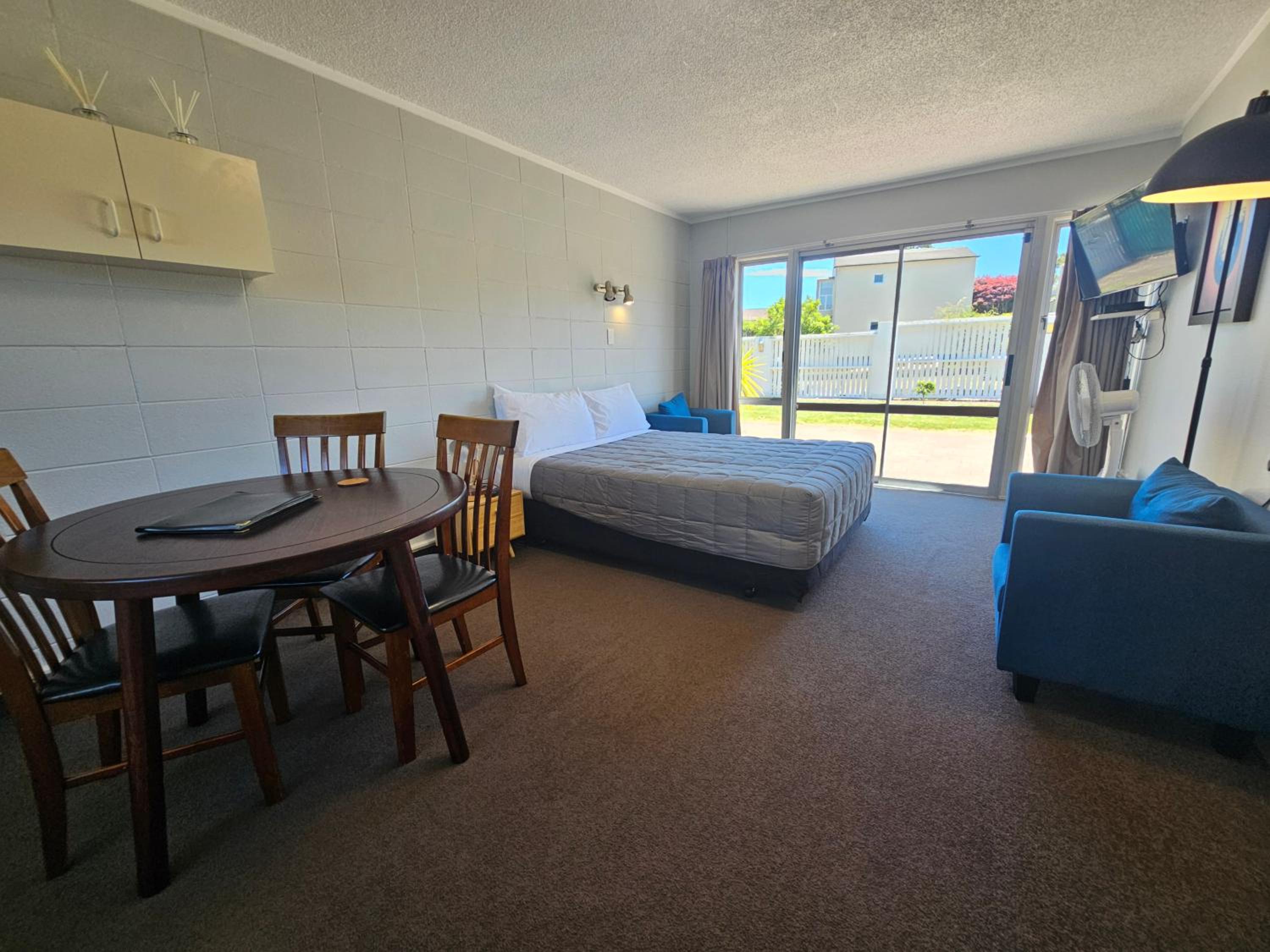 Tui Oaks Motel — photo 29