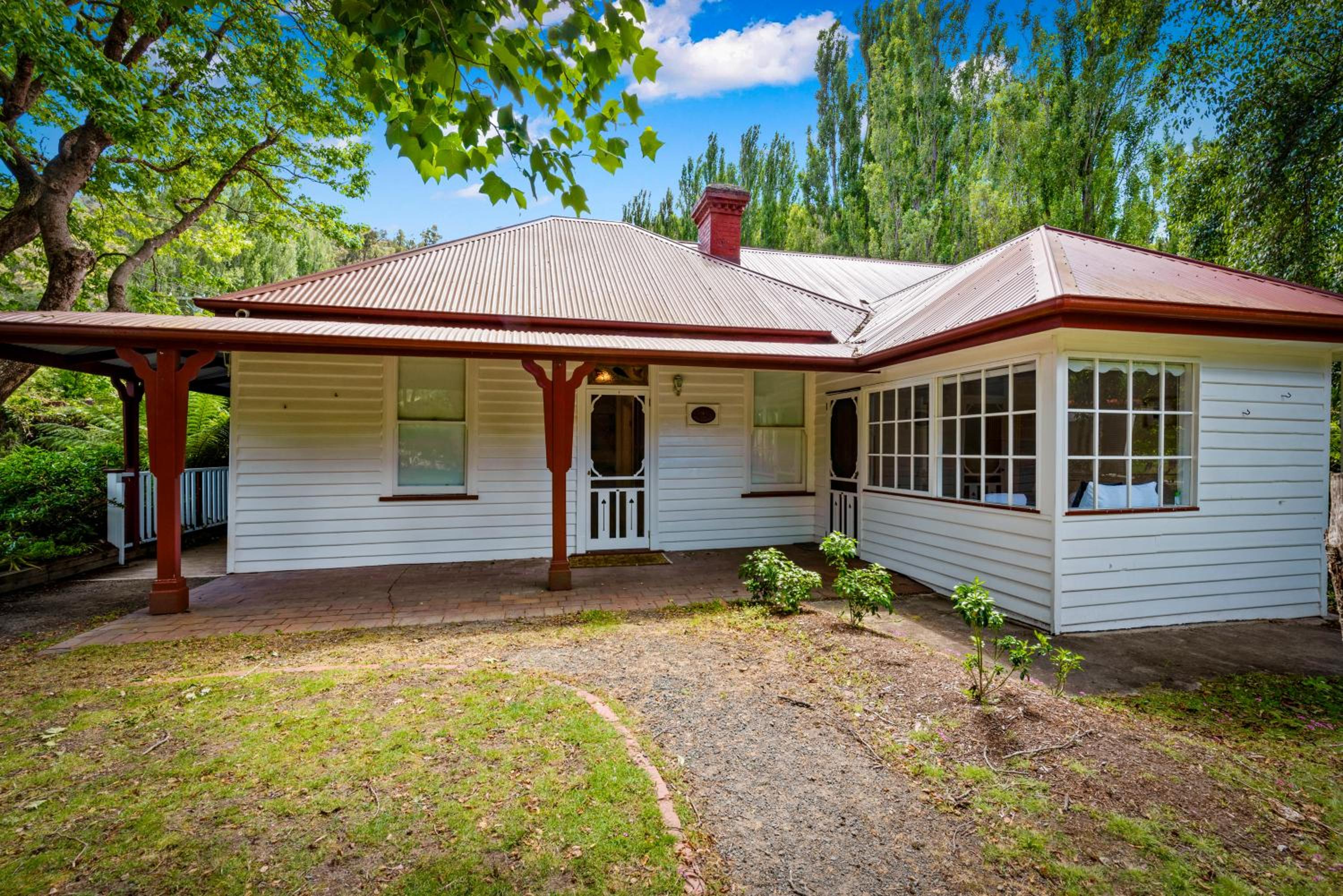 Magical Lucindale - Gorgeous 4 Bedroom House