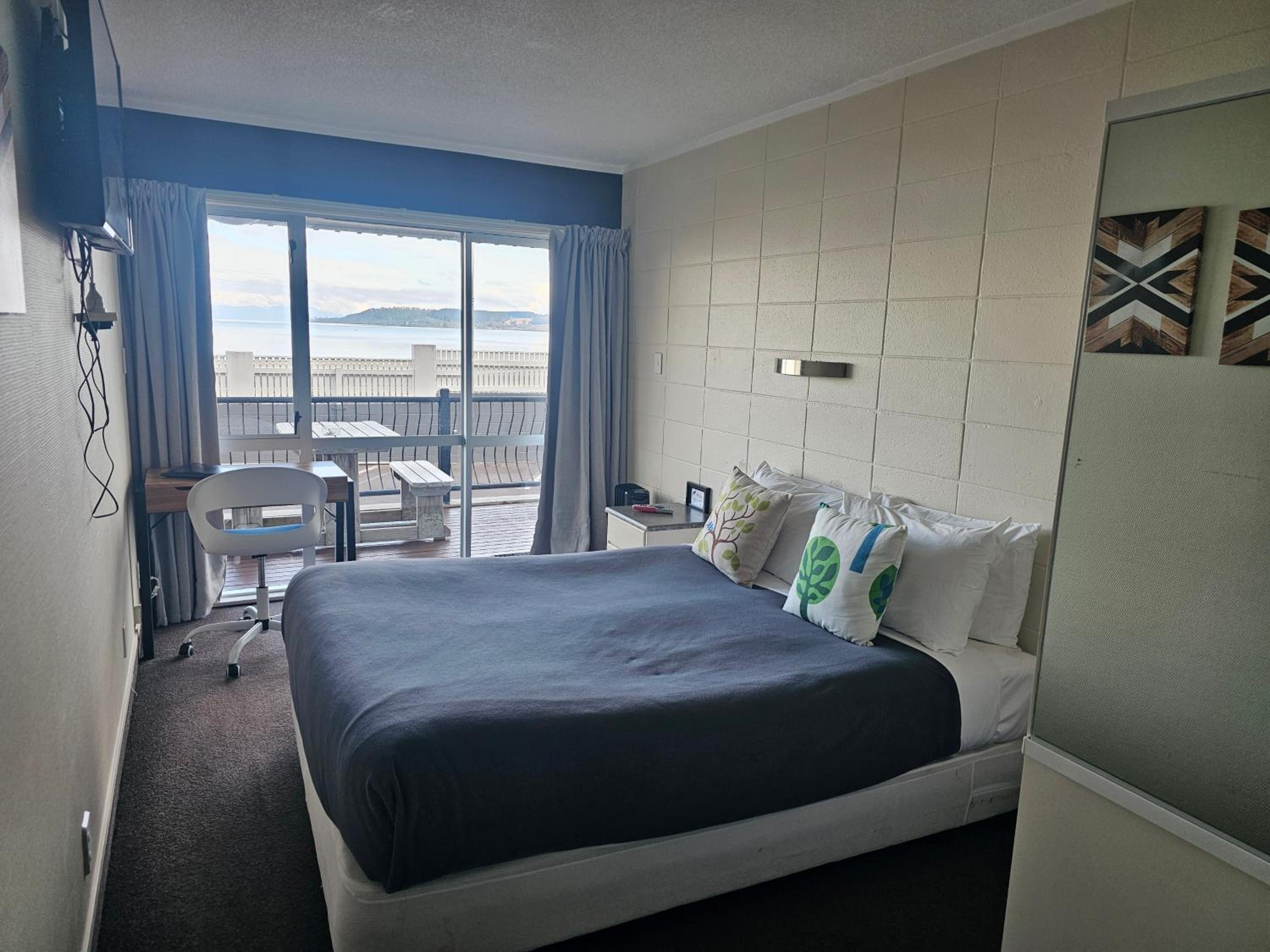 Tui Oaks Motel — photo 89