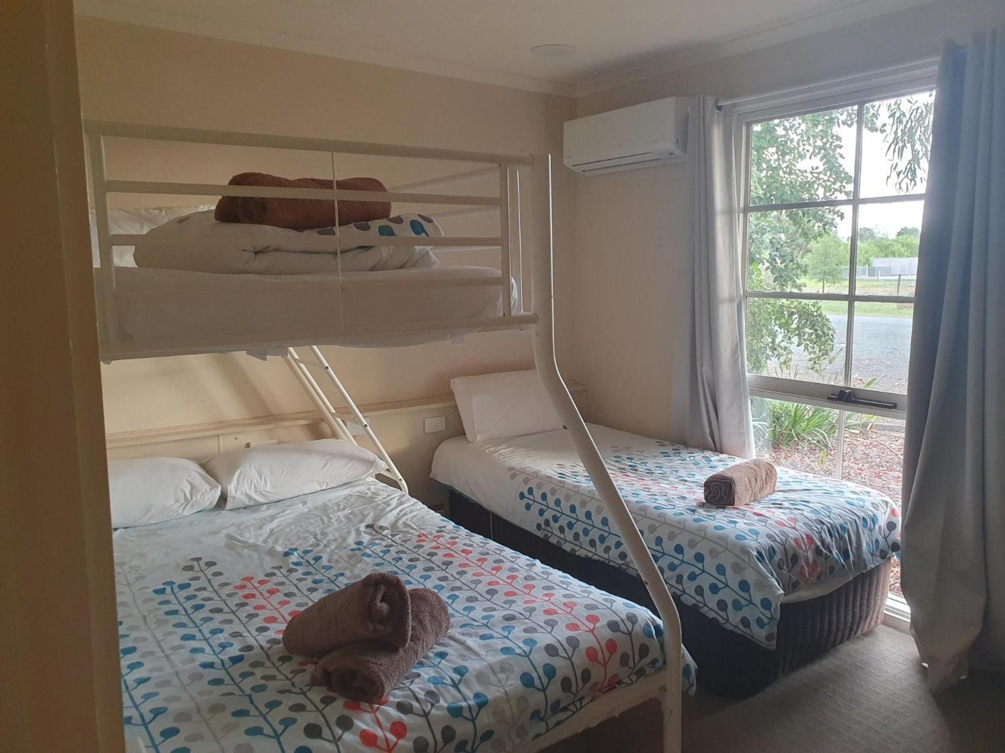 Winbi River Resort Holiday Rentals