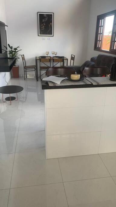 Linda casa em itanhaem Casa nova Bopiranga