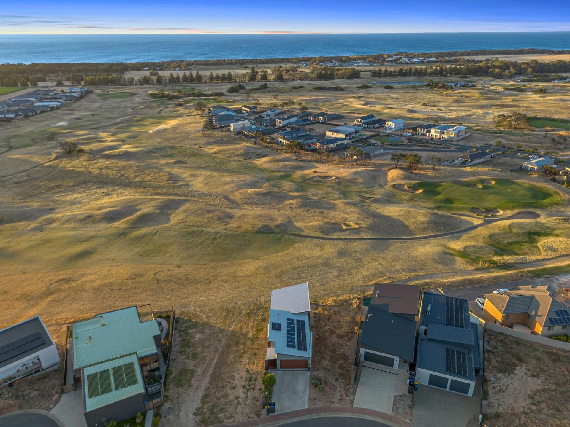 Bliss on Birkdale - 39A Birkdale Street, Normanville