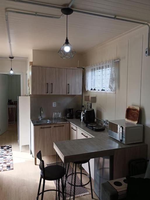 Casinha na serra para até 4 pessoas