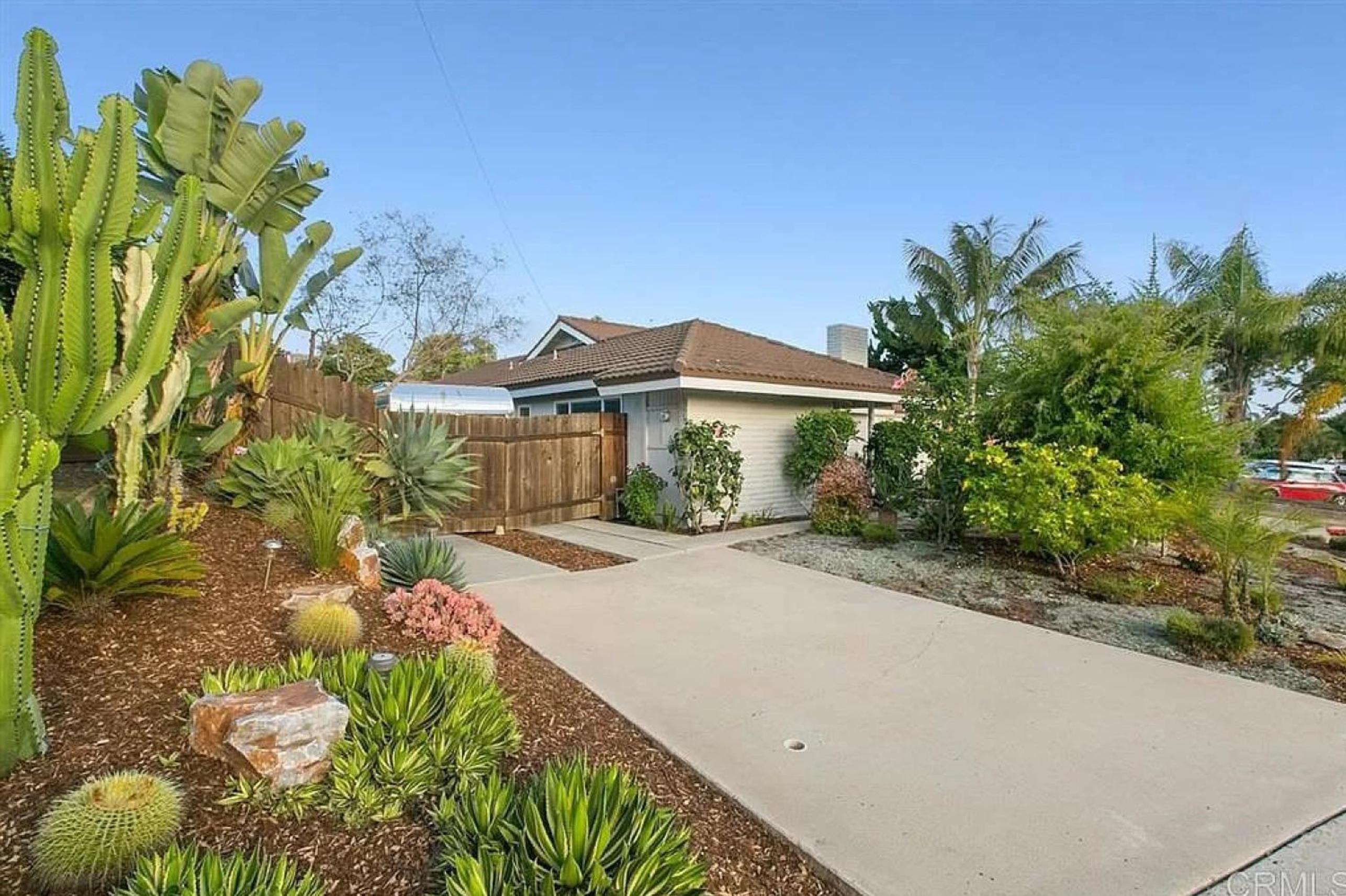 Carlsbad home close to the beach and the village
