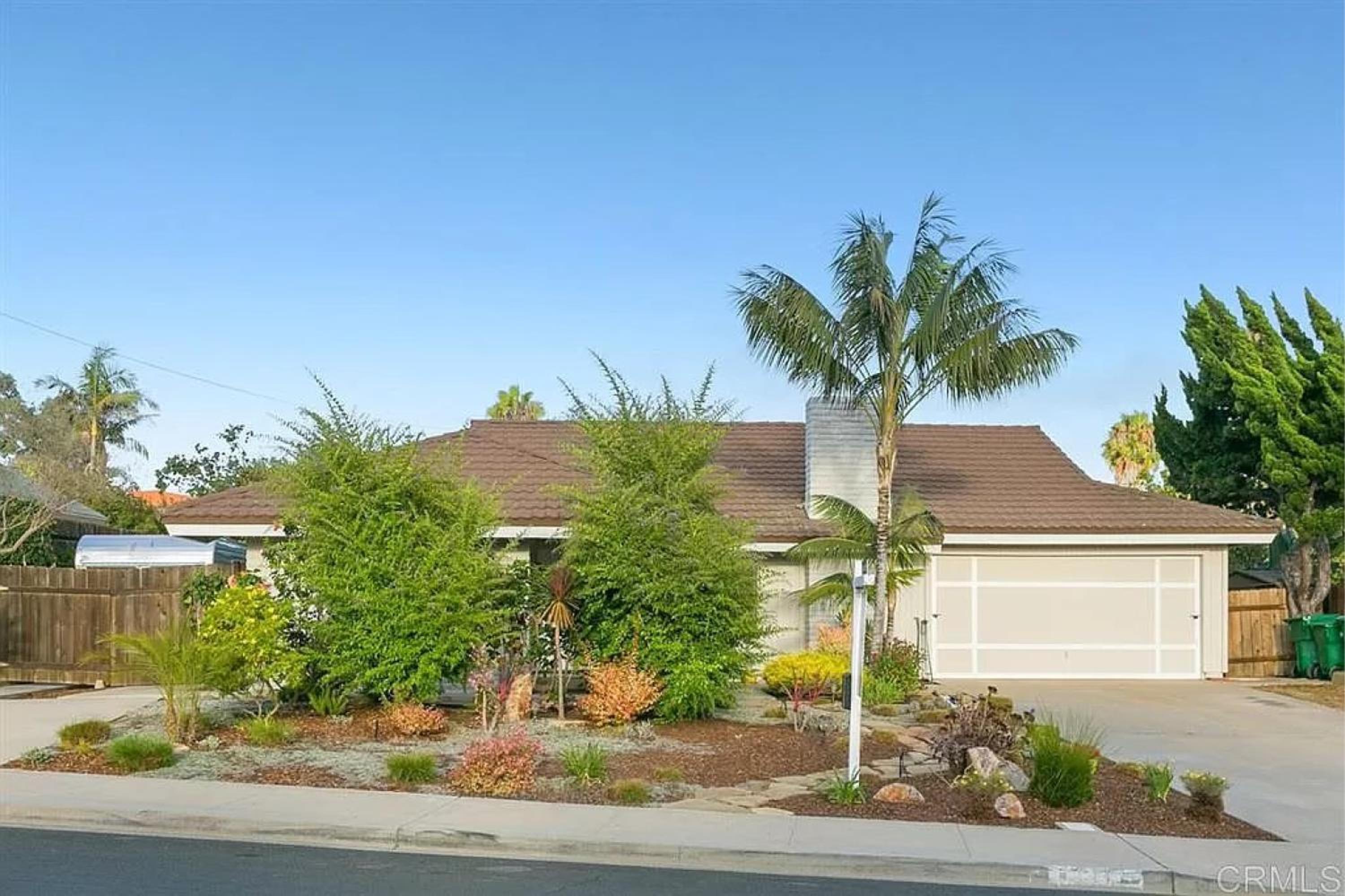 Carlsbad home close to the beach and the village
