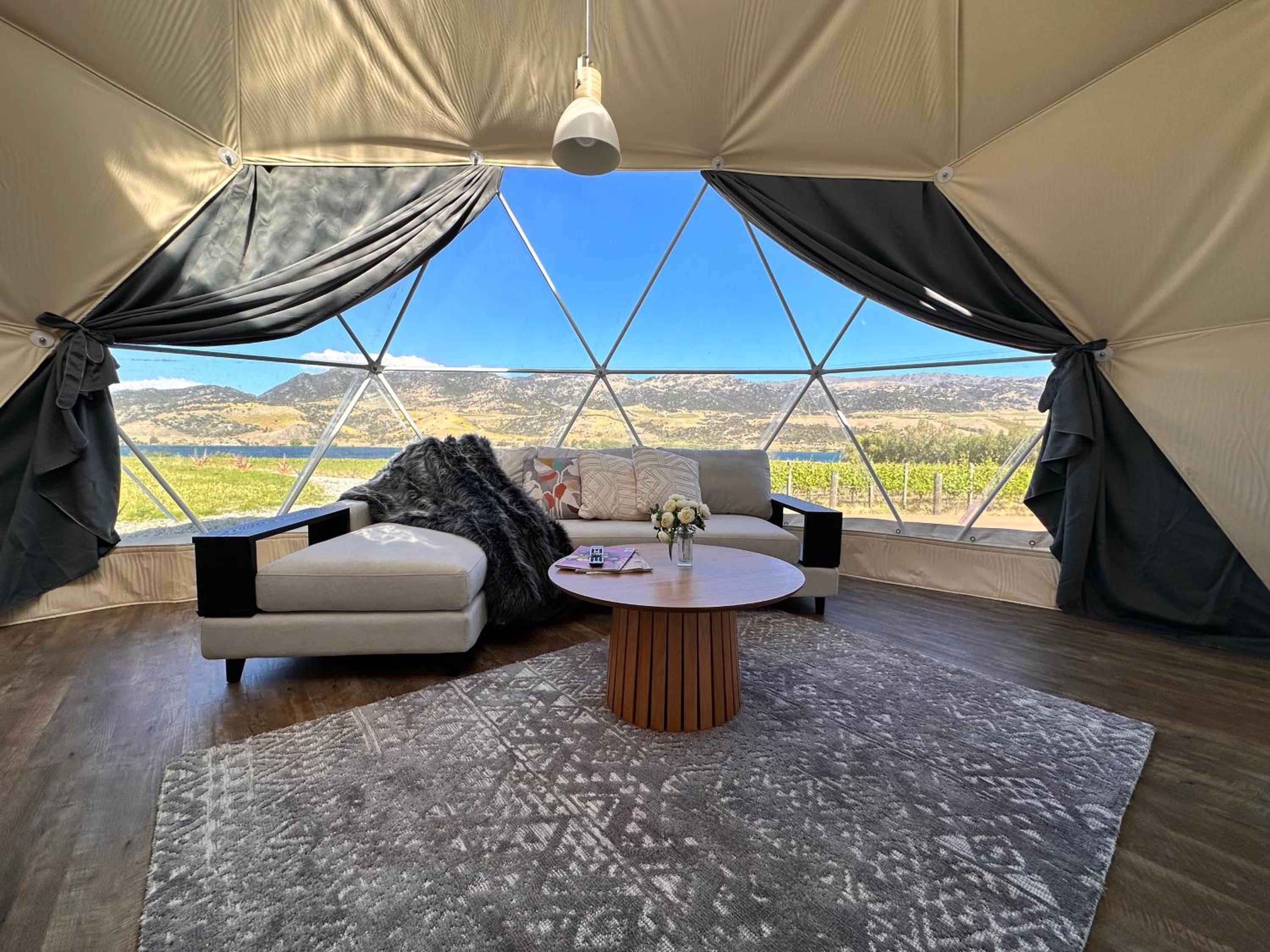 Glamping Dome - Rosé view 5