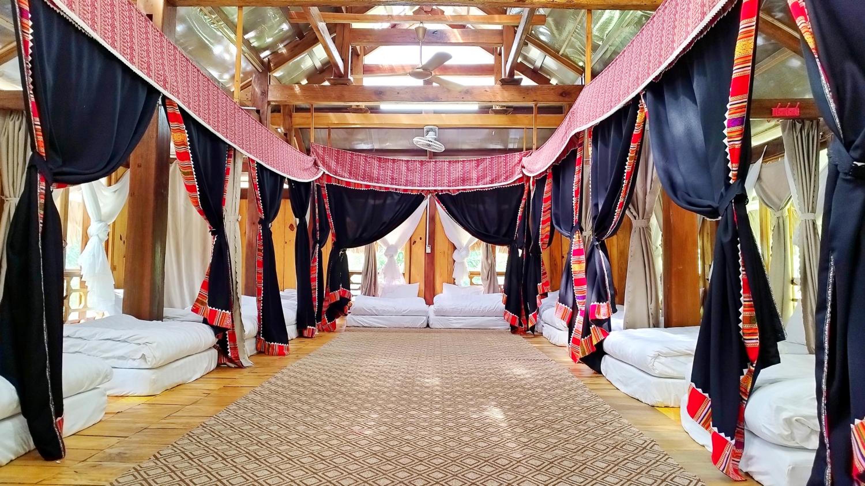 Vân Hồ Ecolodge view 2
