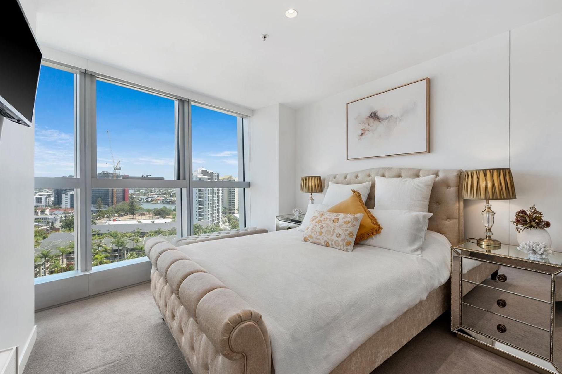 Jewel Luxury 1 Bedroom Apartment - CoastHM