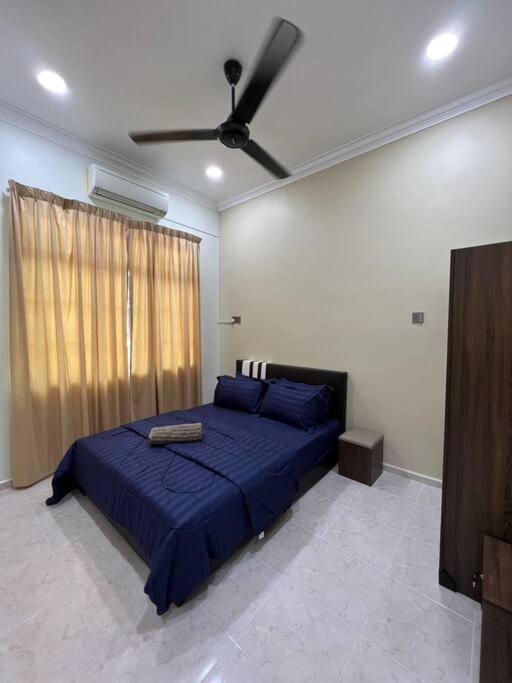 Bayu Homes(Cozy 4 BedRoom SemiD in KT City Center) photo 8