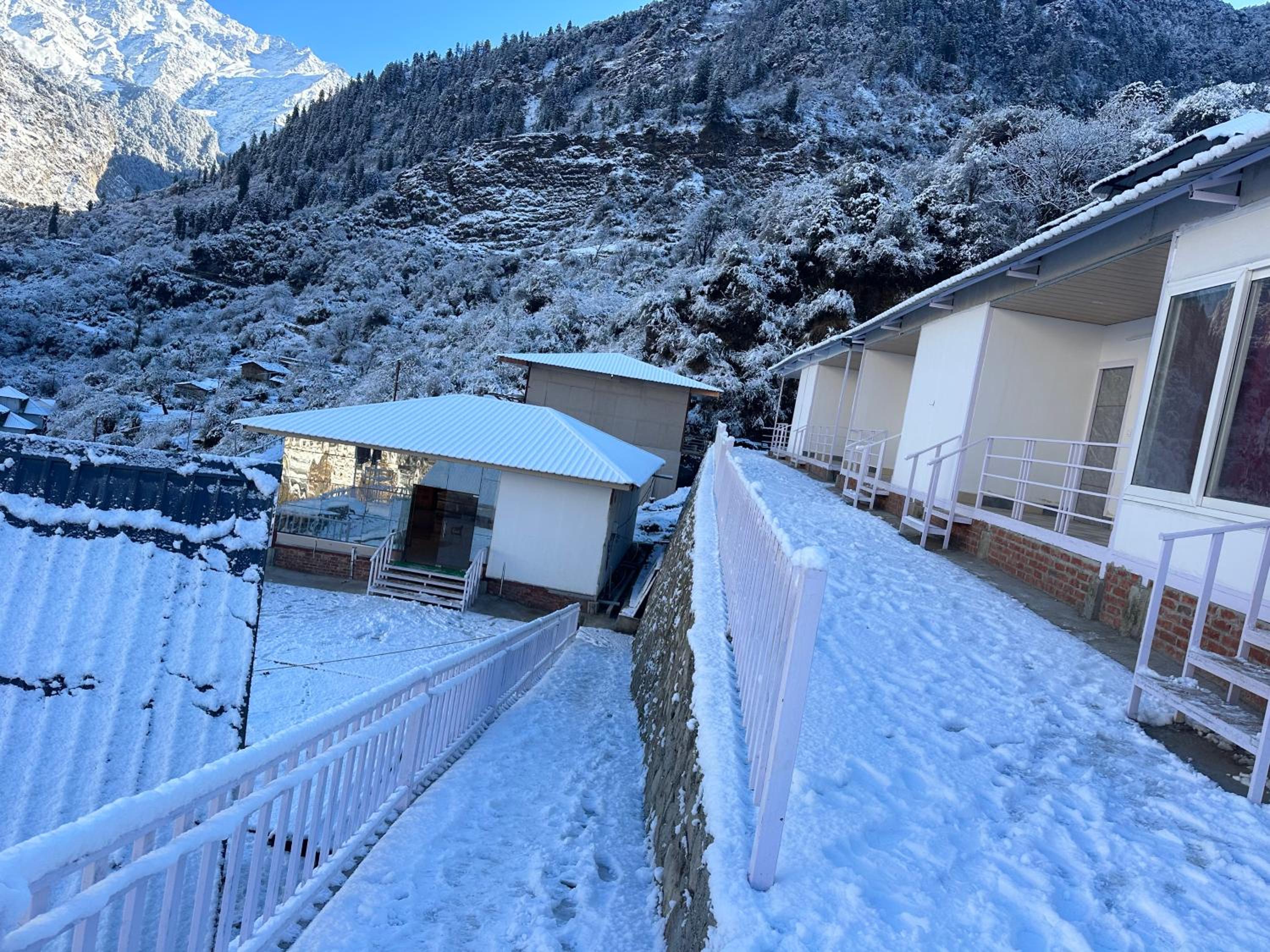 Blessings Resort Yamunotri view 2