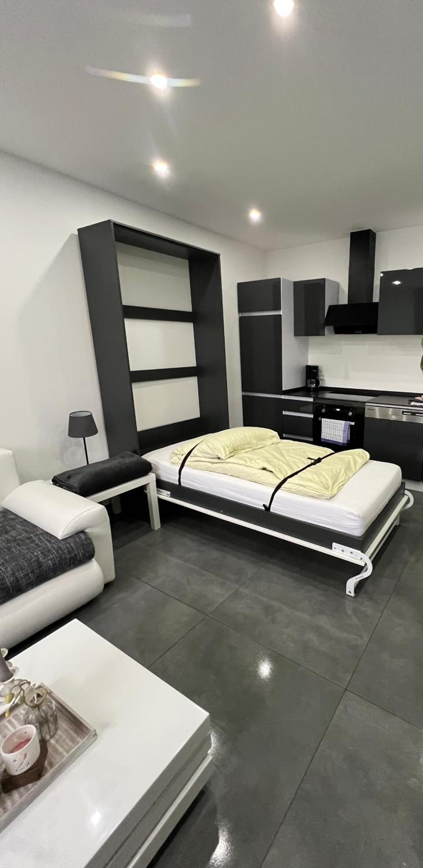 Schönes 2 Zimmer Apartment an der Stadt Grenze mit Klimaanlage