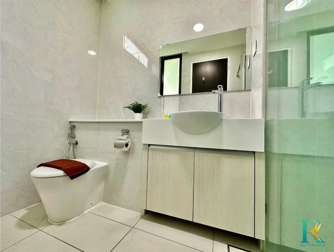 Setia Sky 88 by RR JBcity
