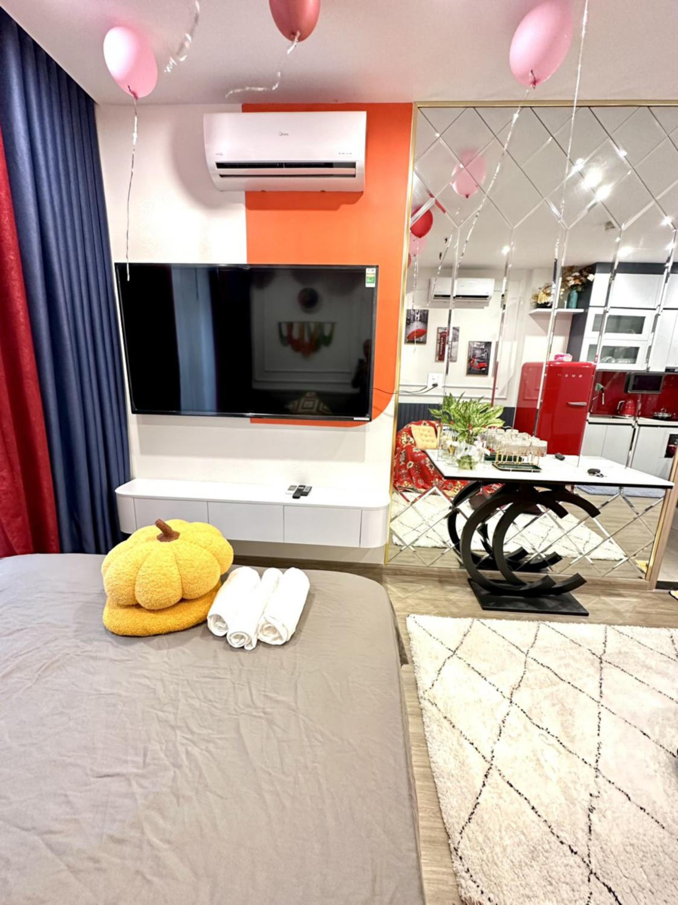 Homestay Smart - Vinhomes Tu Liem Ha Noi