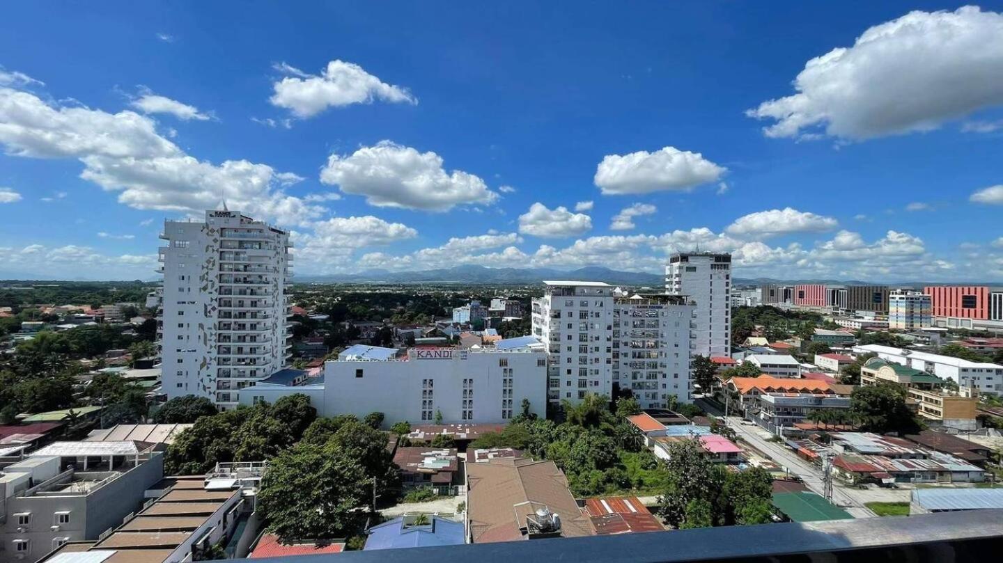 Kandi Palace view 3