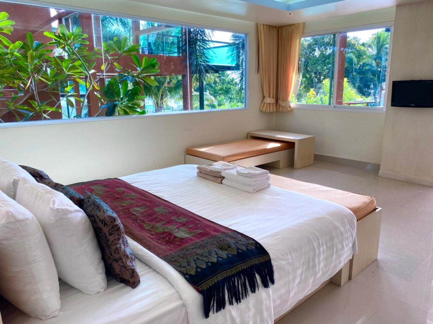Mountain Resort Koh Lipe