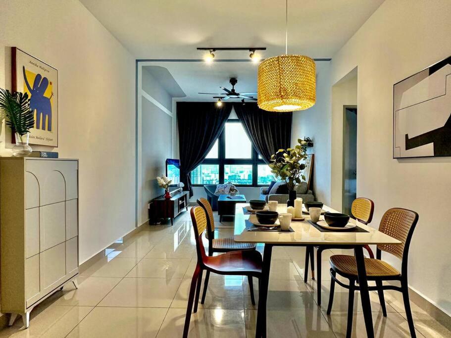 M Vertica KL City Modern by Veridian Suites