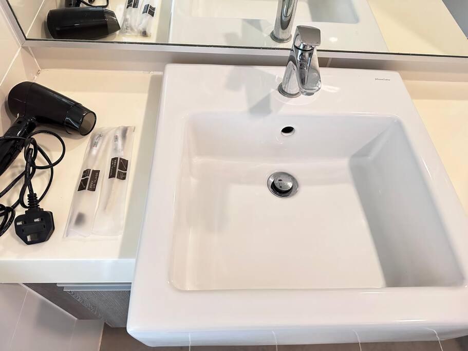 Mid Valley Southkey Mosaic- 6 Pax- 2 Bedroom