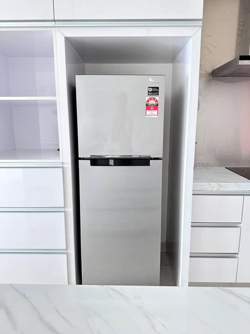 Mid Valley Southkey Mosaic- 6 Pax- 2 Bedroom