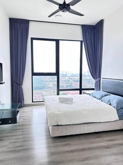 Mid Valley Southkey Mosaic- 6 Pax- 2 Bedroom
