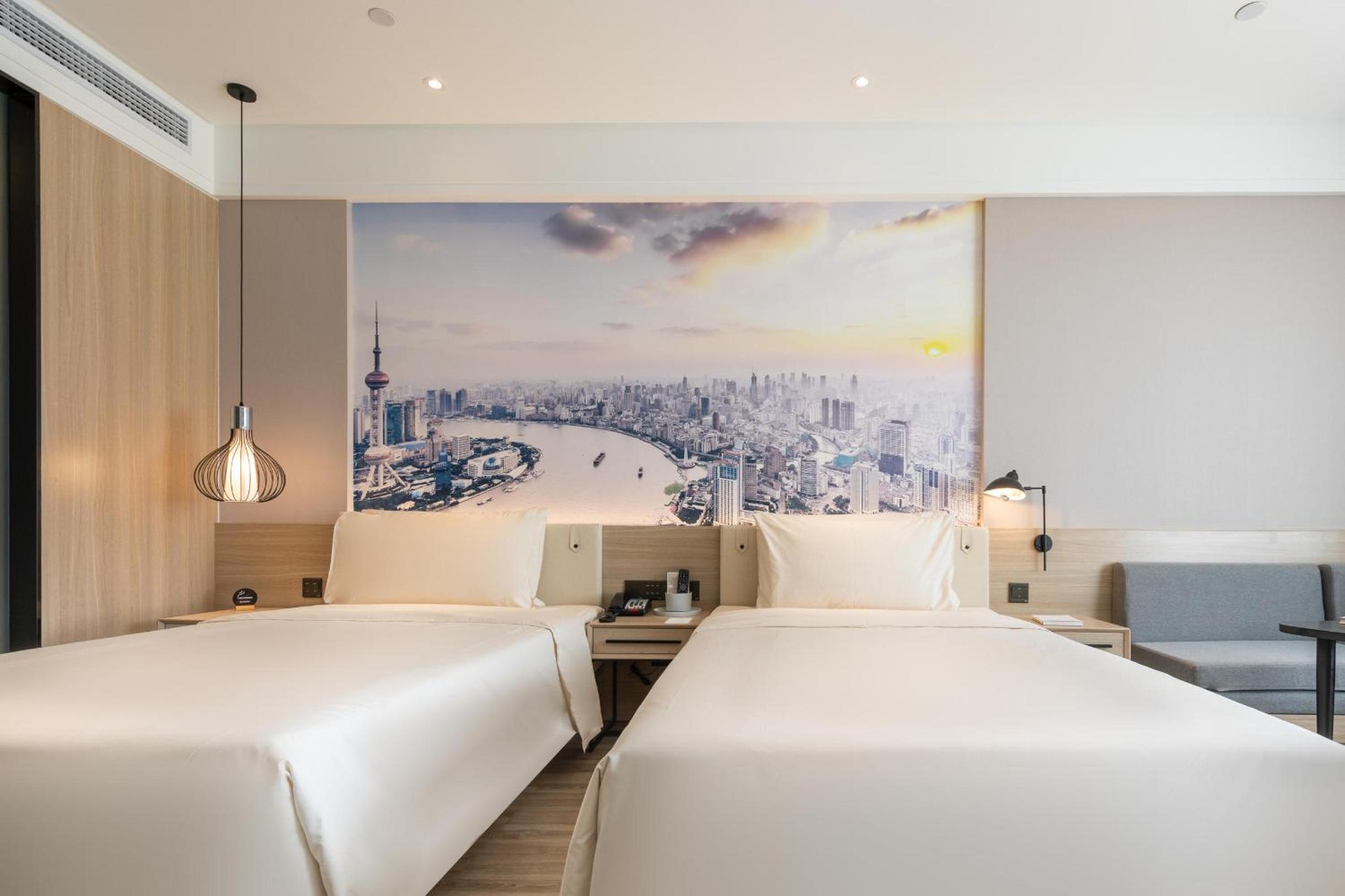 Jinan Vacations - Atour Light Hotel Jinan International Covention Centre - Property Image 3