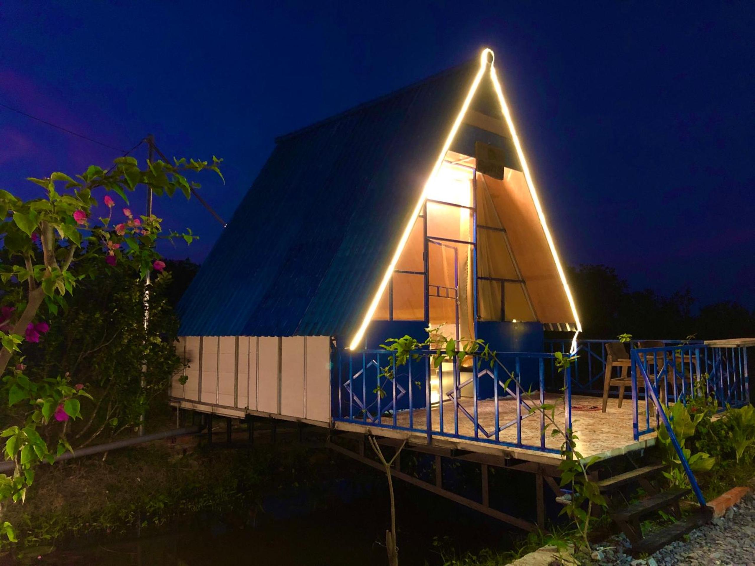 LA'S FARMSTAY